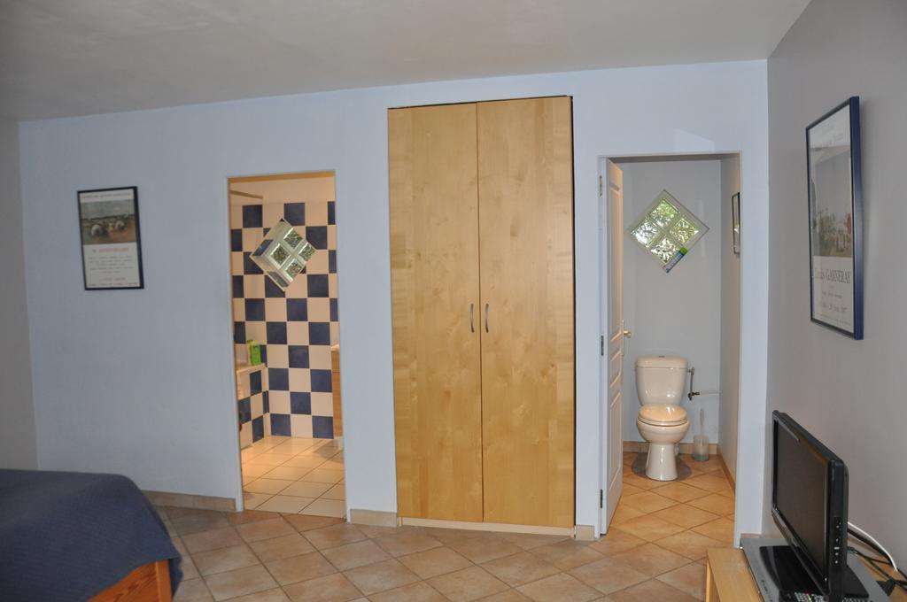 Chambre D'Hotes De L'Estuaire La Rivière-Saint-Sauveur Exterior photo