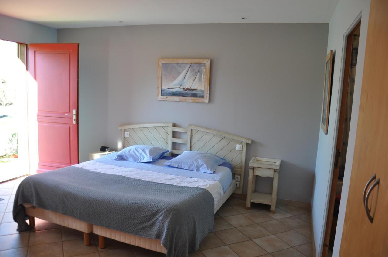 Chambre D'Hotes De L'Estuaire La Rivière-Saint-Sauveur Exterior photo